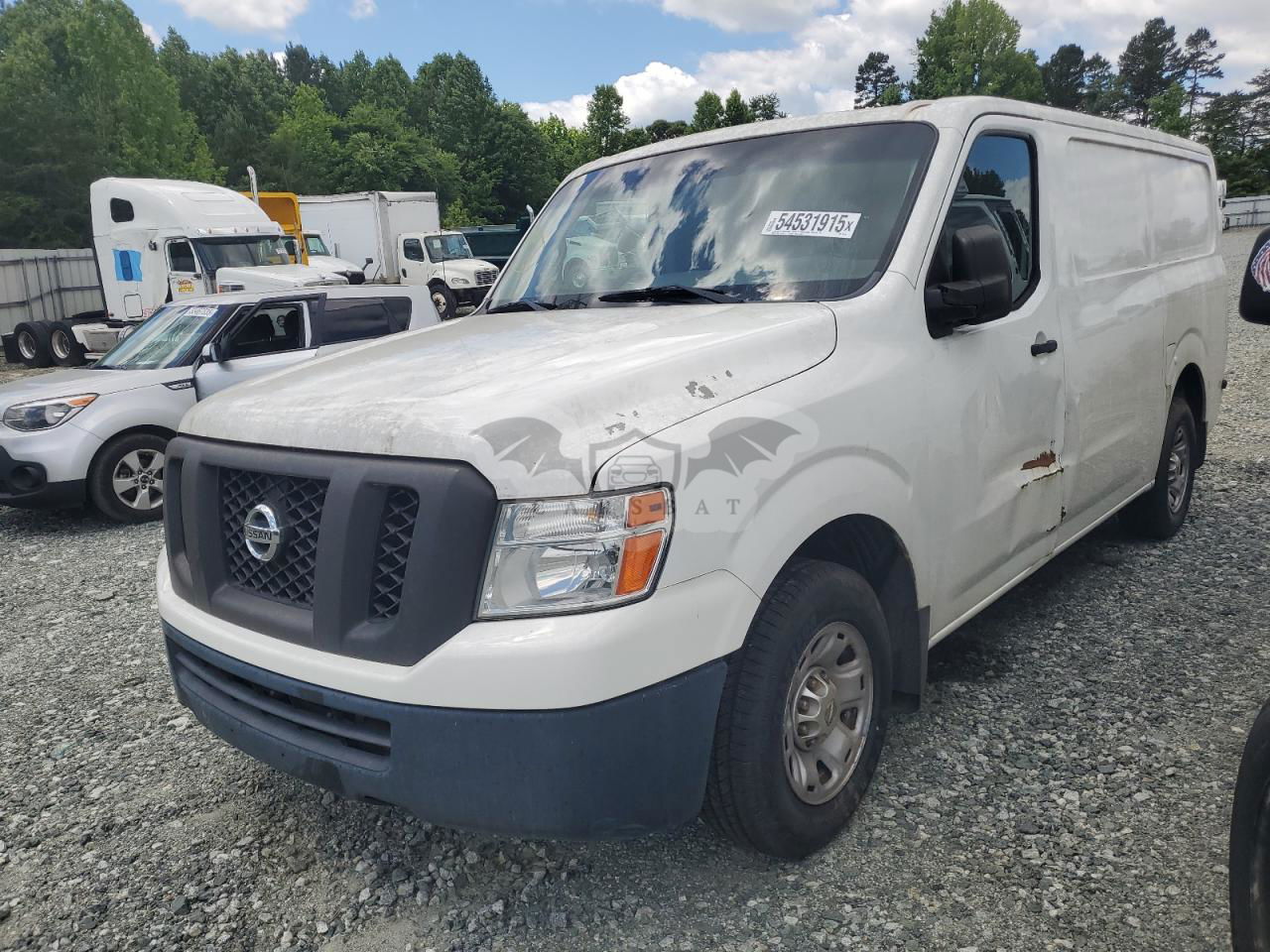 Nissan NV series 1500 4.0L  6 2012