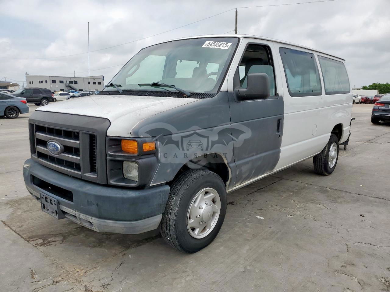Ford Econoline E350 SUPER DUTY WAGON 5.4L  8 2011