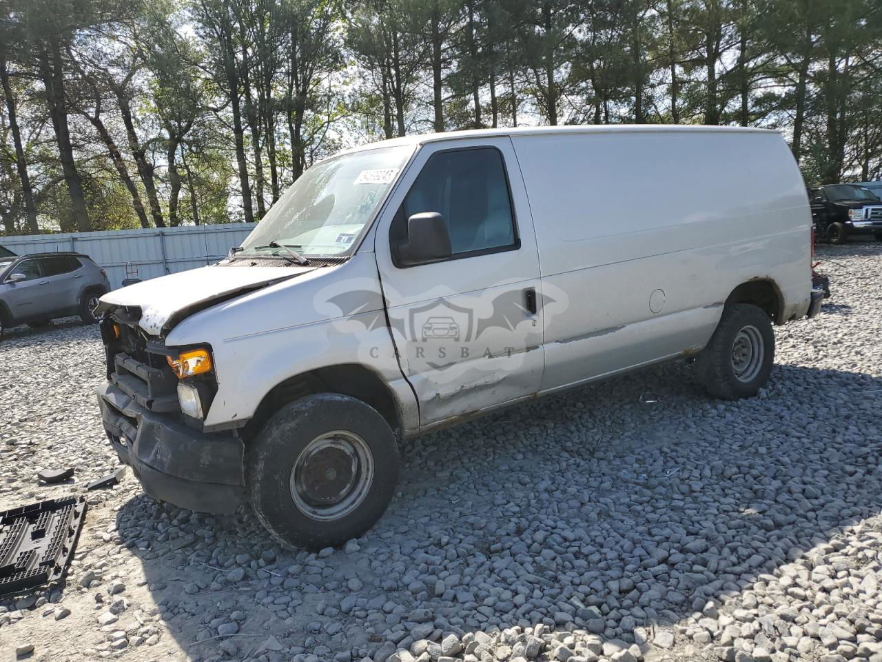 Ford Econoline E350 SUPER DUTY VAN 5.4L  8 2011