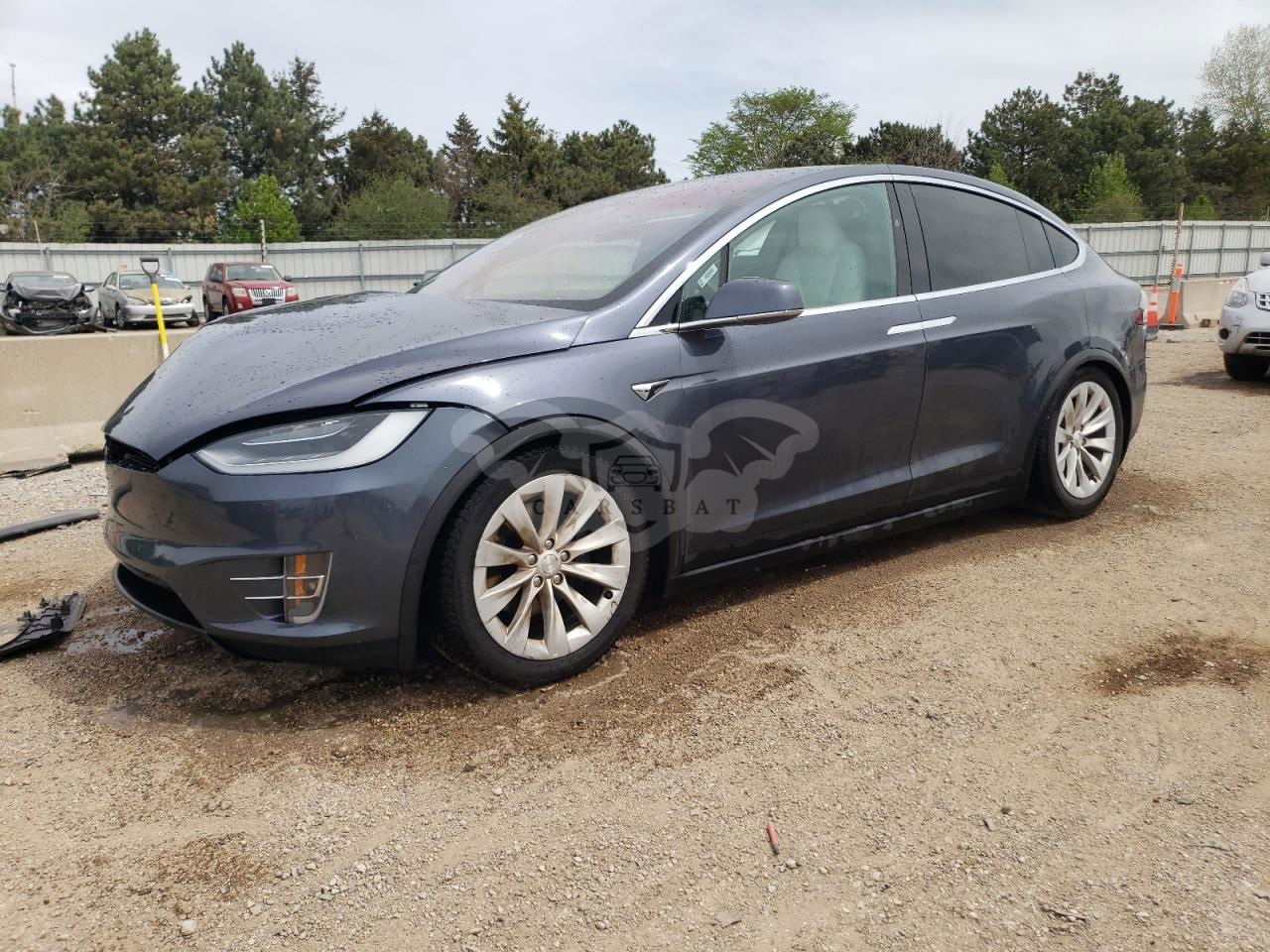 Tesla Model X 2020