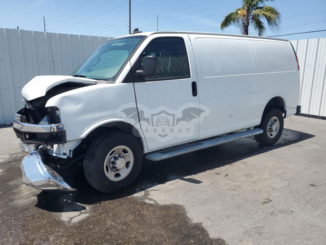 Chevrolet Express 6.0L  8 2020