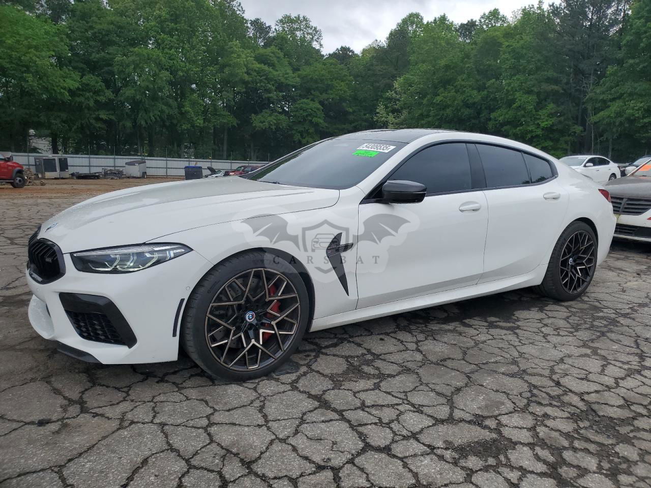 BMW M8 4.4L  8 2022