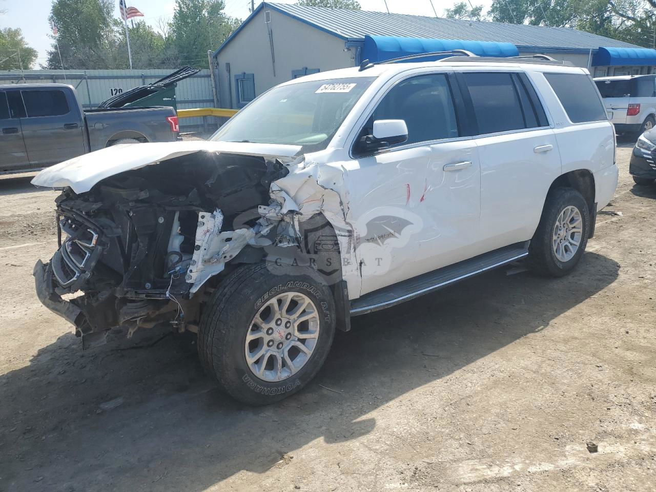 GMC Yukon SLE 5.3L  8 2015