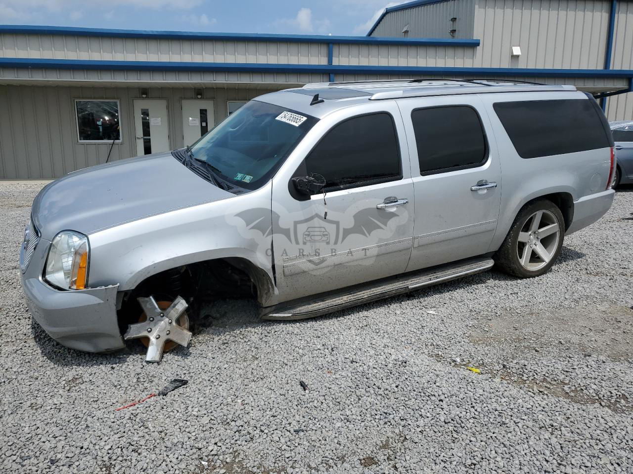 GMC Yukon DENALI 6.2L  8 2013