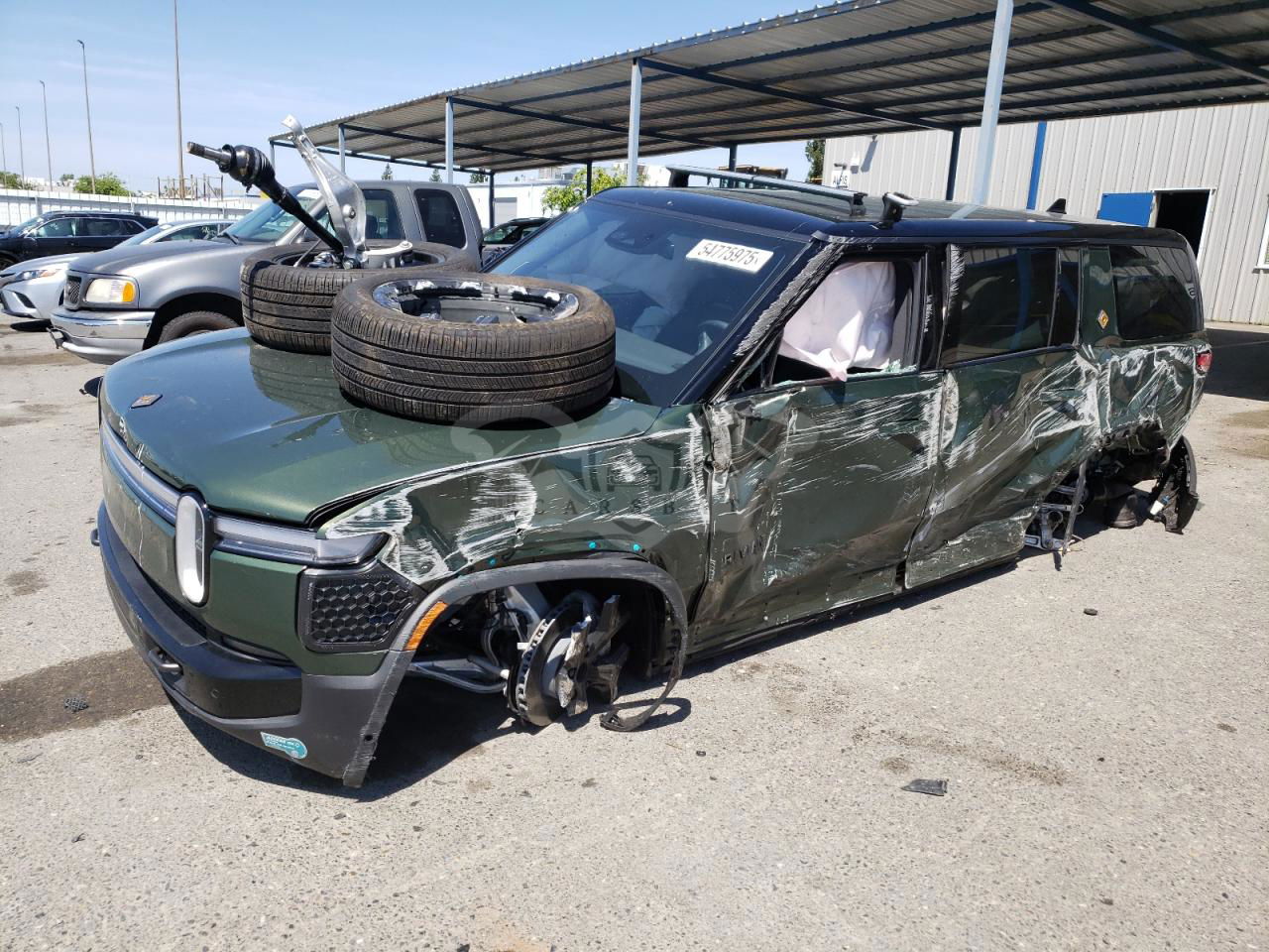 Rivian R1S ADVENTURE 2025