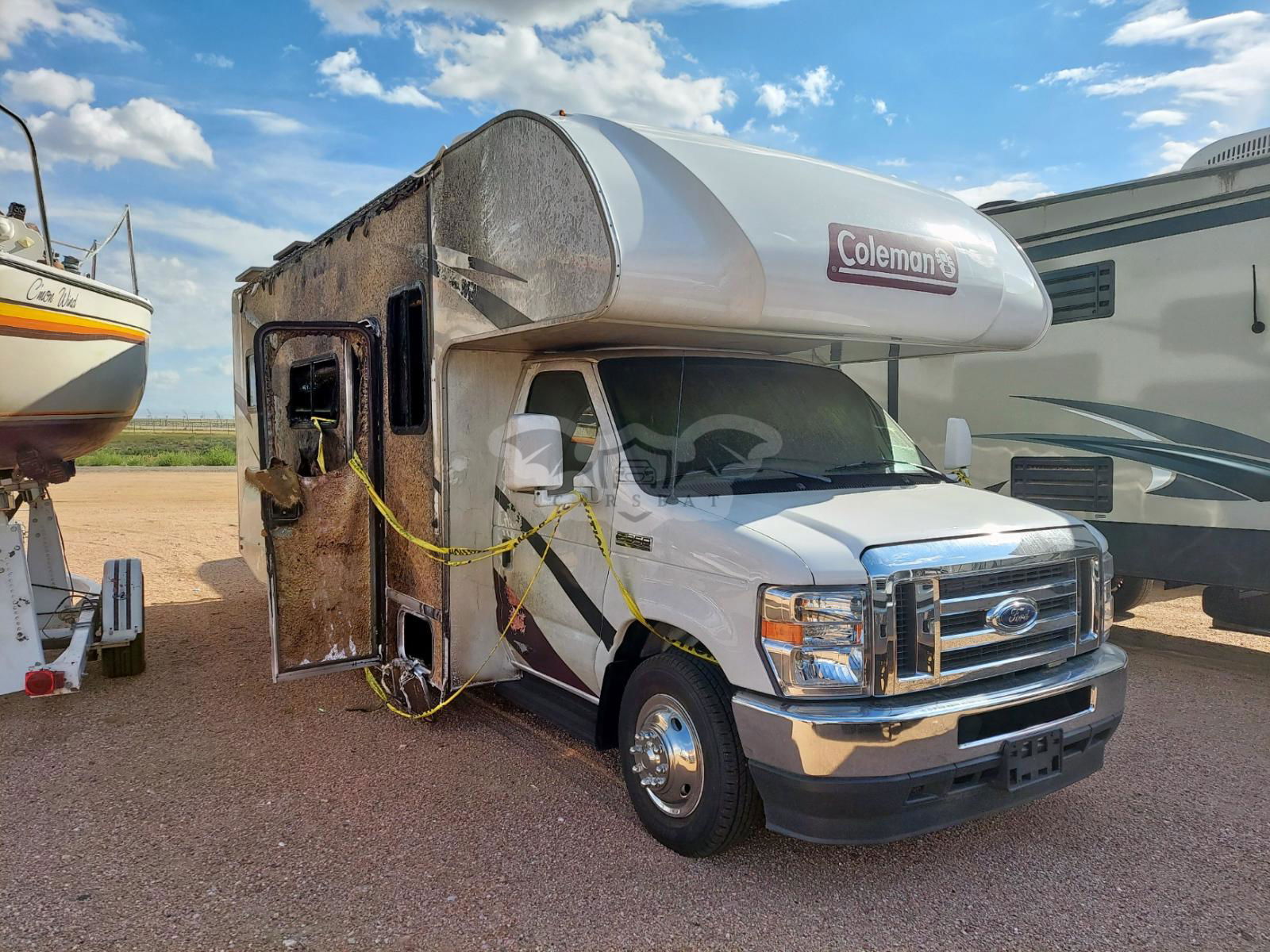 Ford Econoline E350 SUPER DUTY CUTAWAY VAN 7.3L  8 2022