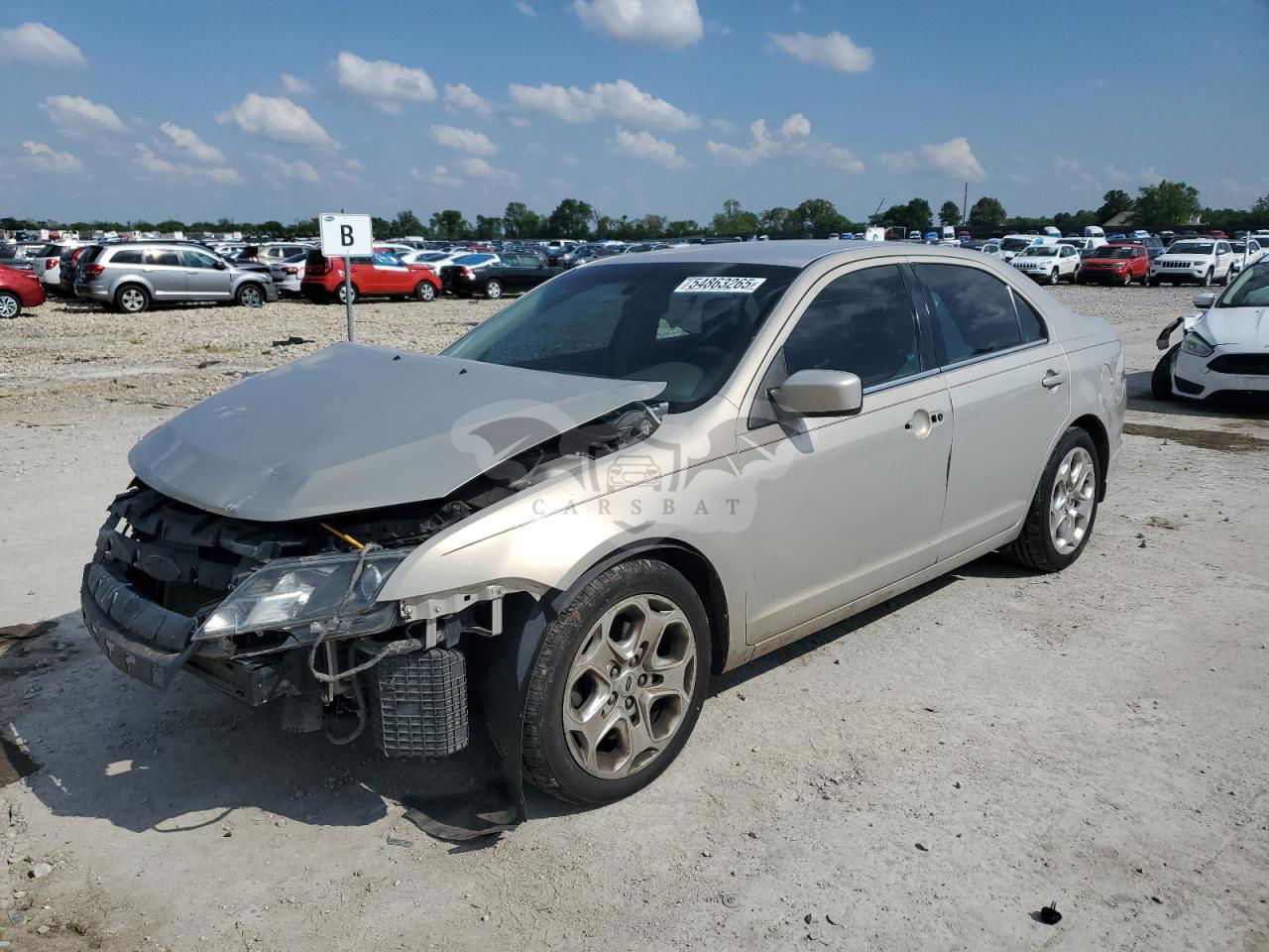 Ford Fusion SE 2.5L  4 2010