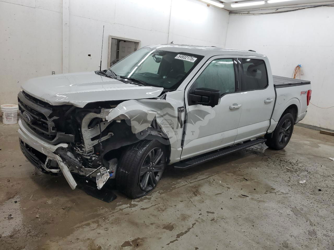 Ford F-150 SUPERCREW 5.0L  8 2023