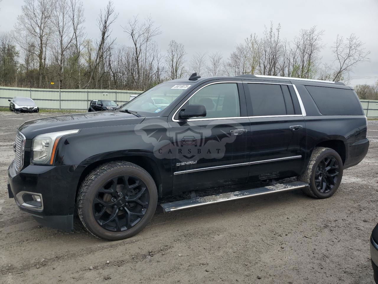GMC Yukon DENALI 6.2L  8 2016