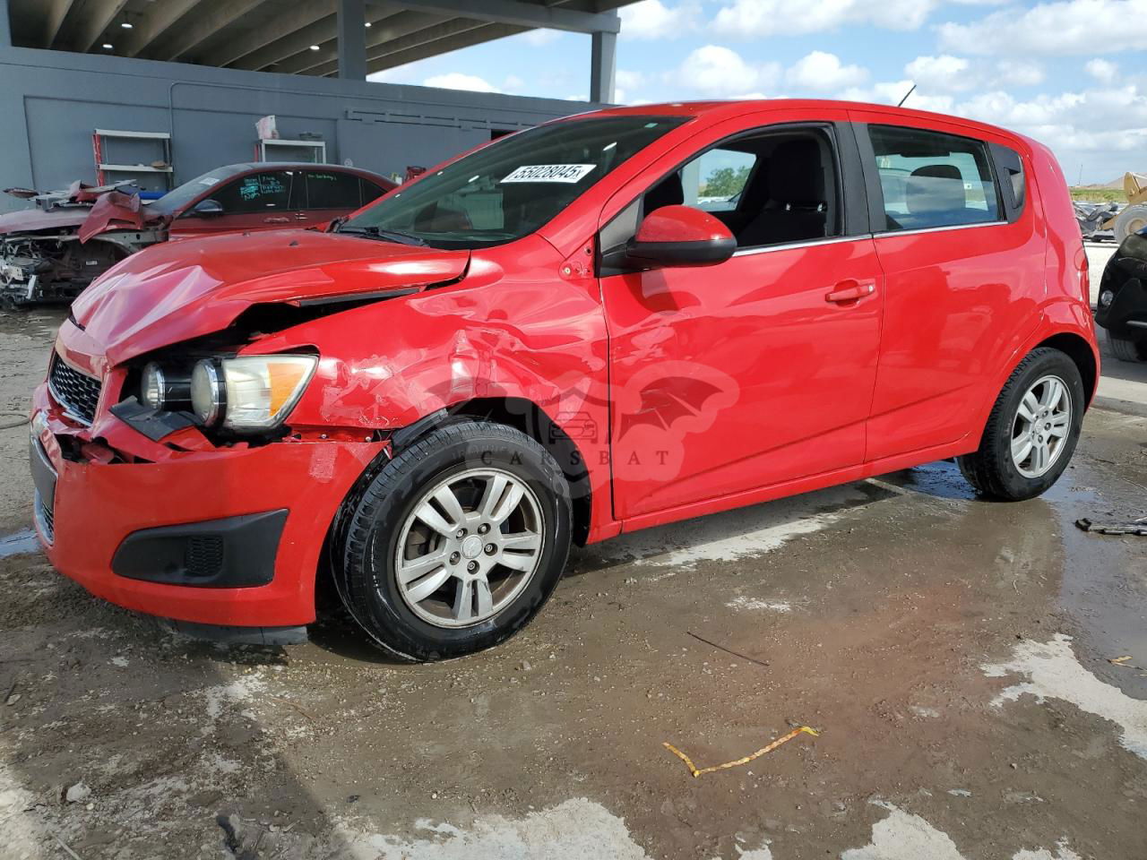 Chevrolet Aveo (Sonic) LT 1.8L  4 2015