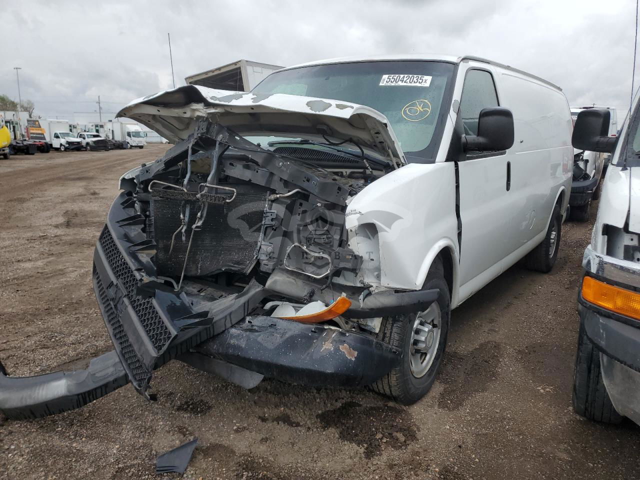 Chevrolet Express 4.8L  8 2011