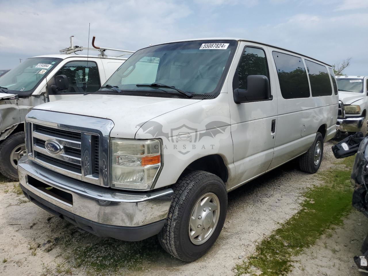 Ford Econoline E350 SUPER DUTY WAGON 5.4L  8 2010