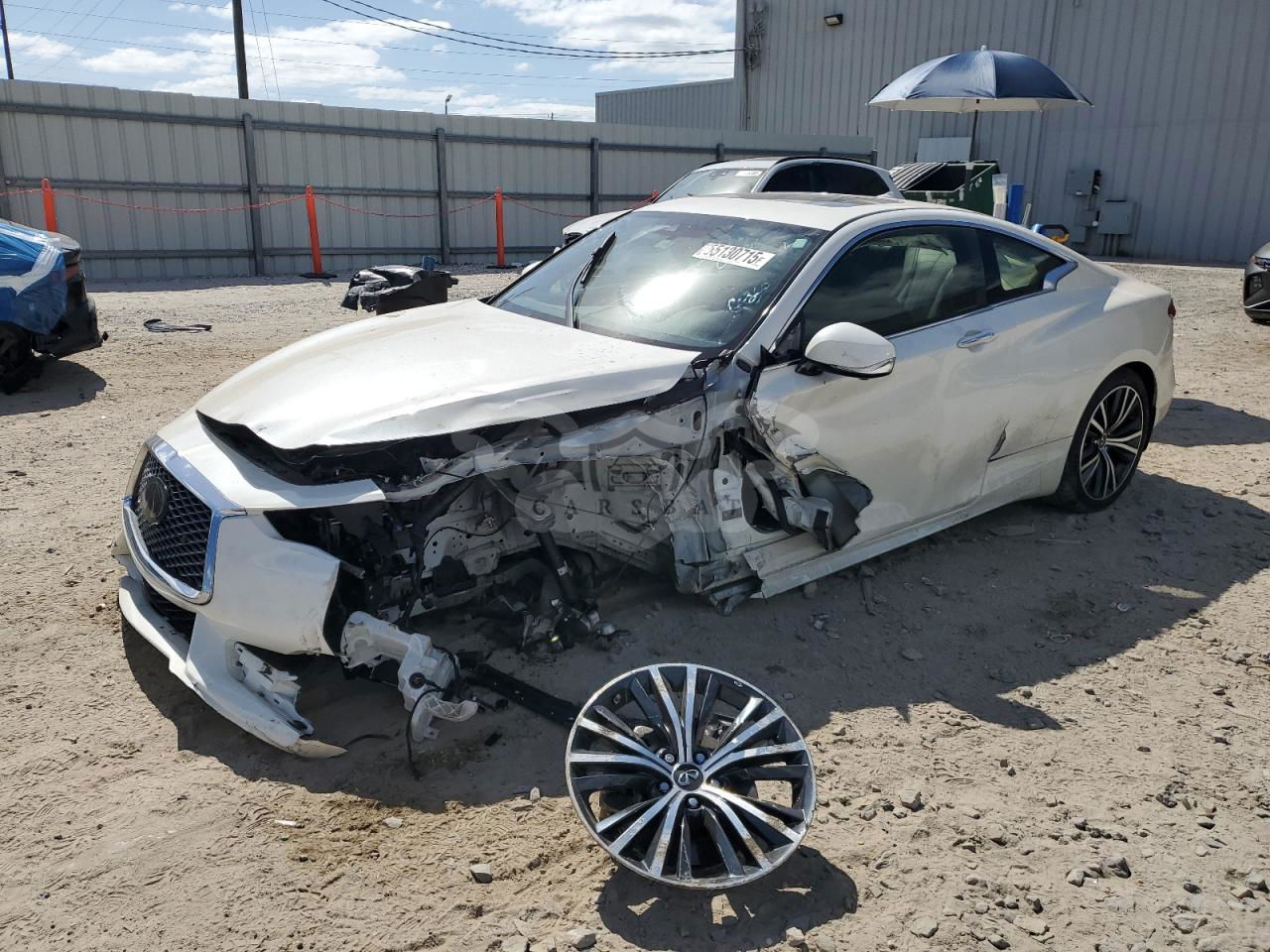 Infiniti Q60 LUXE 3.0L  6 2021