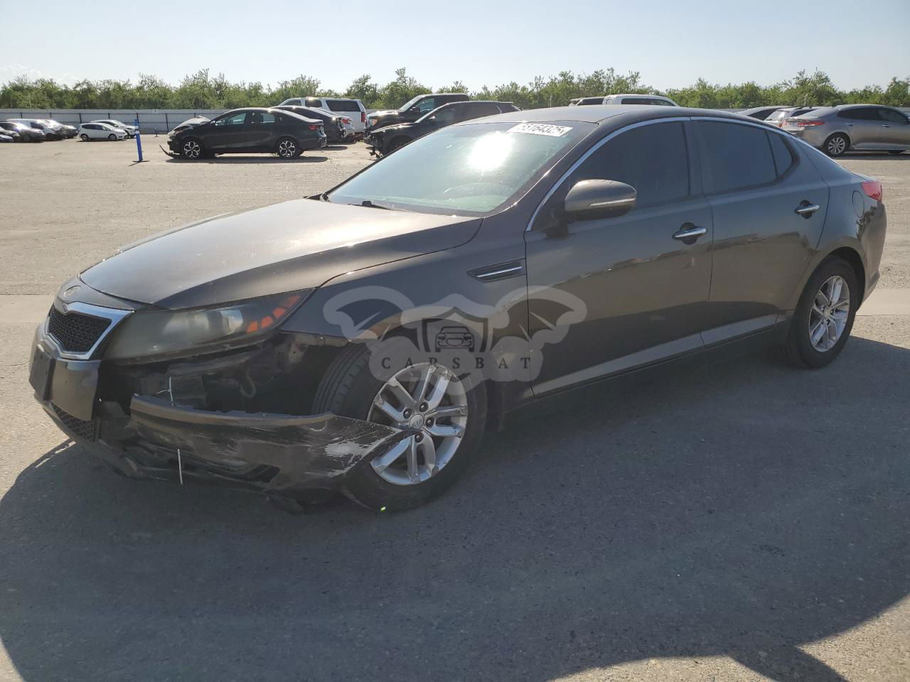 Kia Cadenza LX 2.4L  4 2013