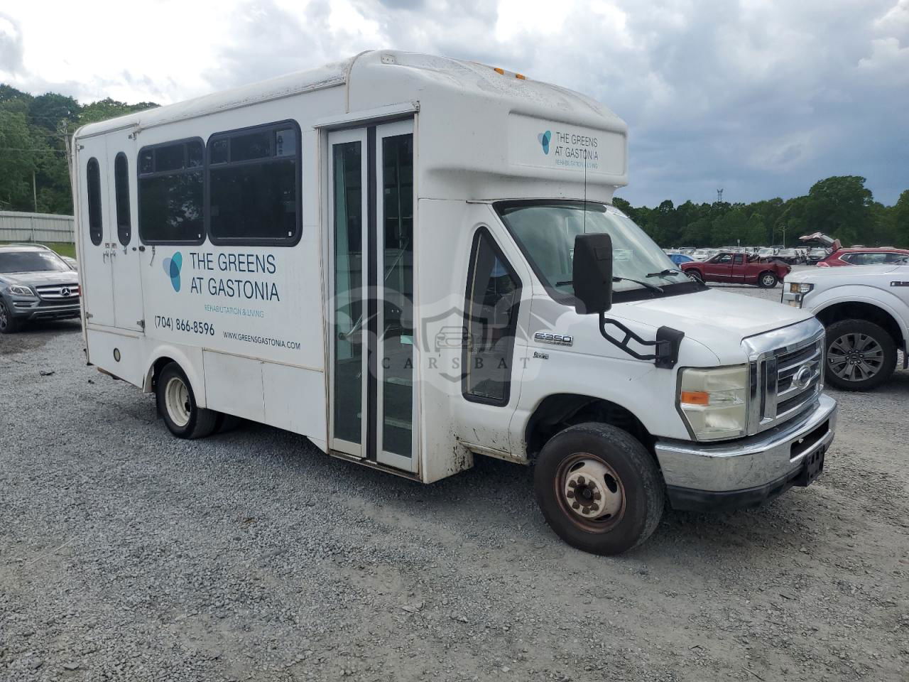 Ford Econoline E350 SUPER DUTY CUTAWAY VAN 5.4L  8 2011
