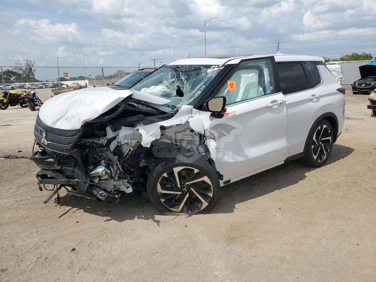 Mitsubishi Outlander 2024
