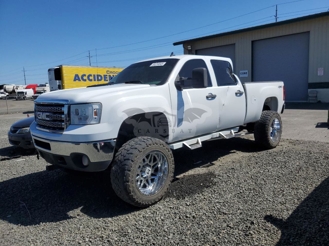 GMC Sierra K2500 SLE 6.6L  8 2012