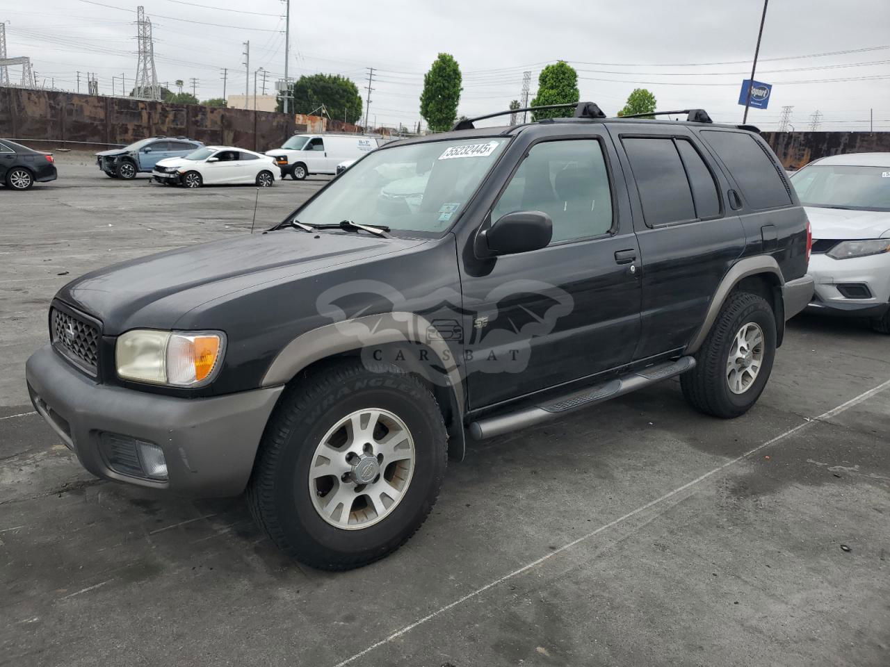 Nissan Pathfinder LE 3.3L  6 1999