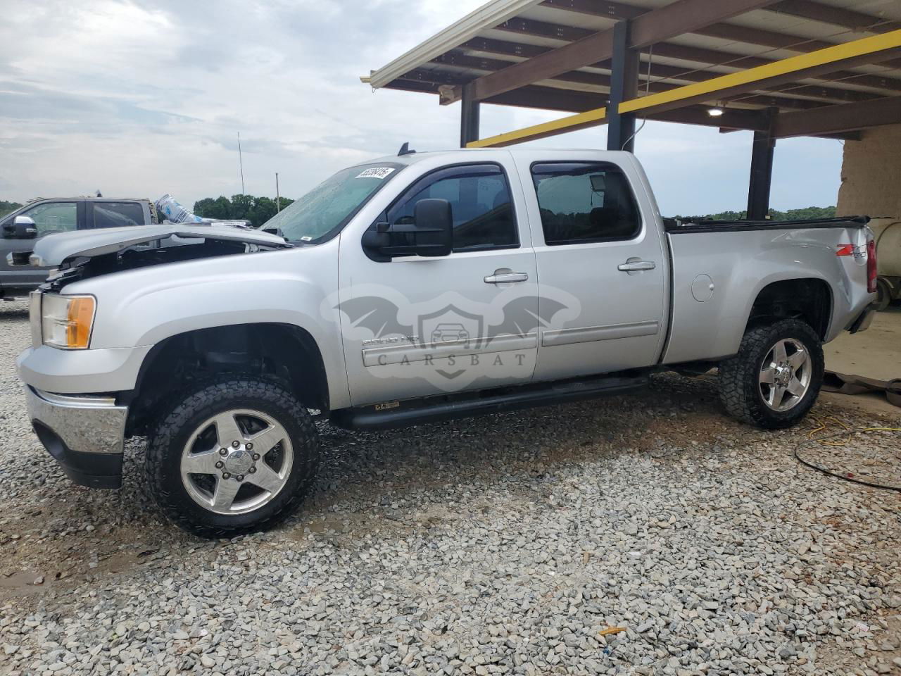 GMC Sierra K2500 SLT 6.6L  8 2012