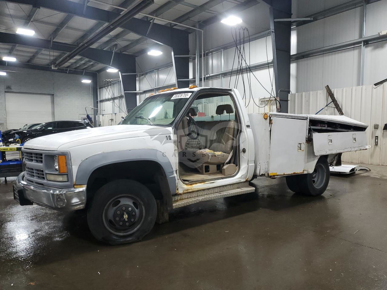 Chevrolet C/K Series C3500 5.7L  8 1994