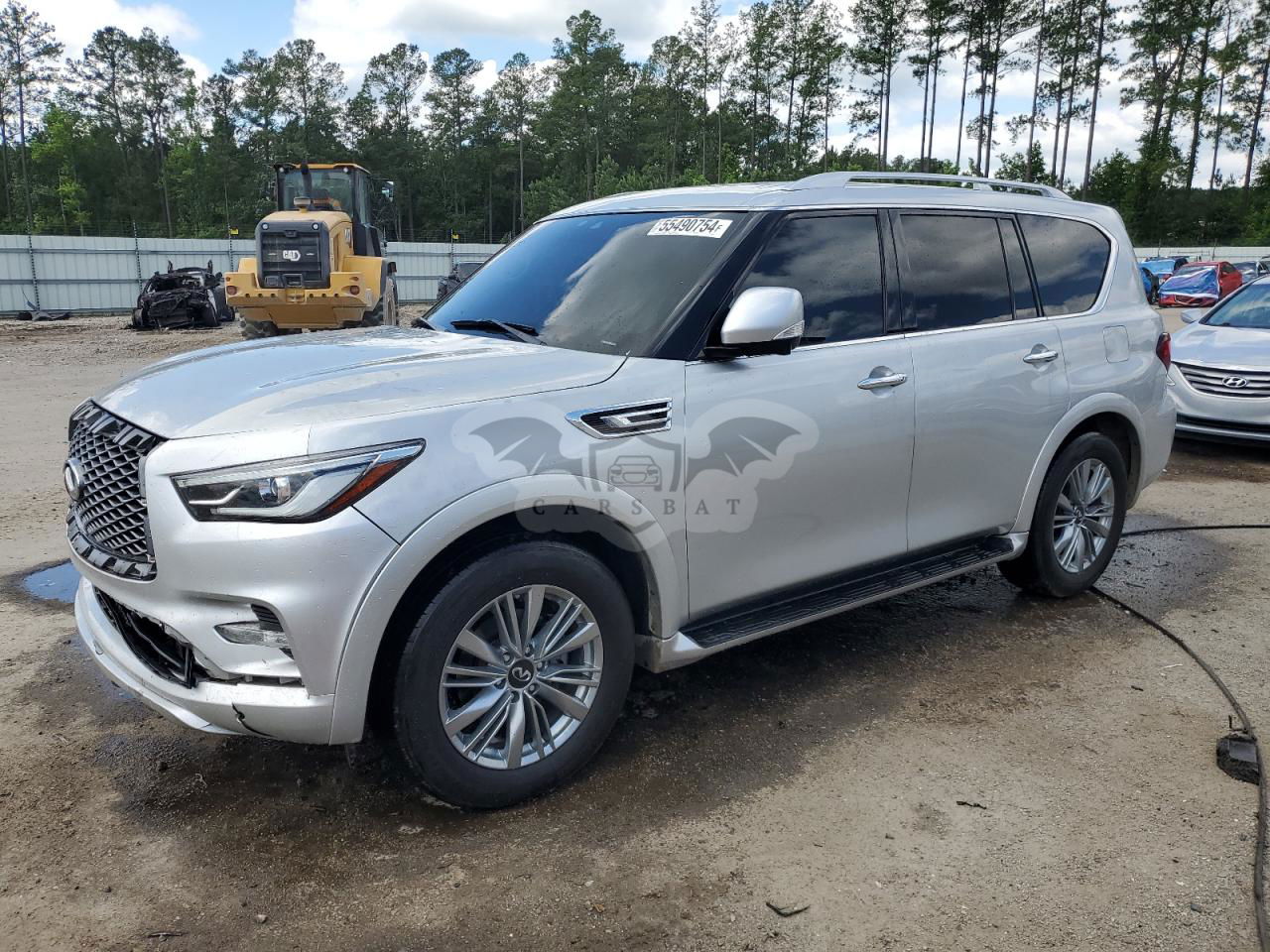Infiniti QX80 LUXE 5.6L  8 2021