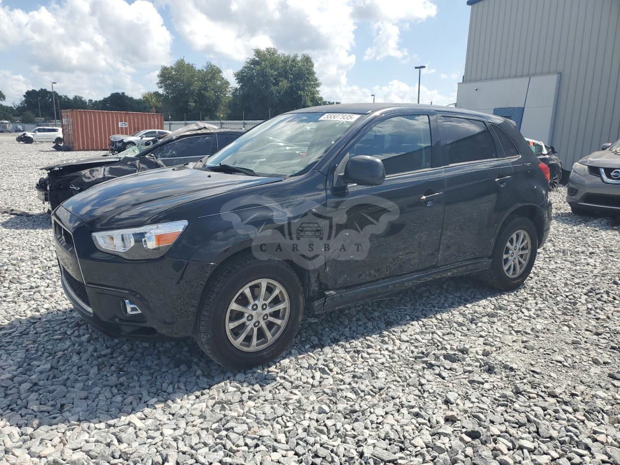Mitsubishi Outlander ES 2.0L  4 2011