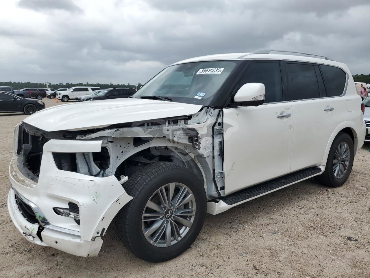Infiniti QX80 LUXE 5.6L  8 2023