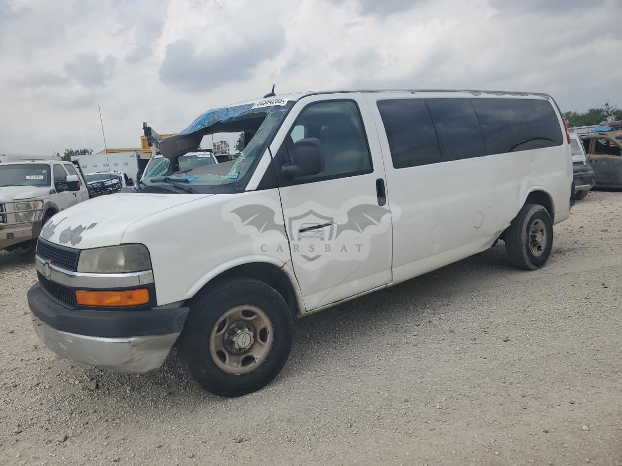Chevrolet Express LT 6.0L  8 2011