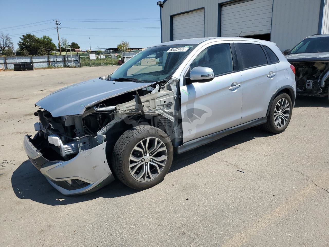 Mitsubishi Outlander ES 2.0L  4 2016