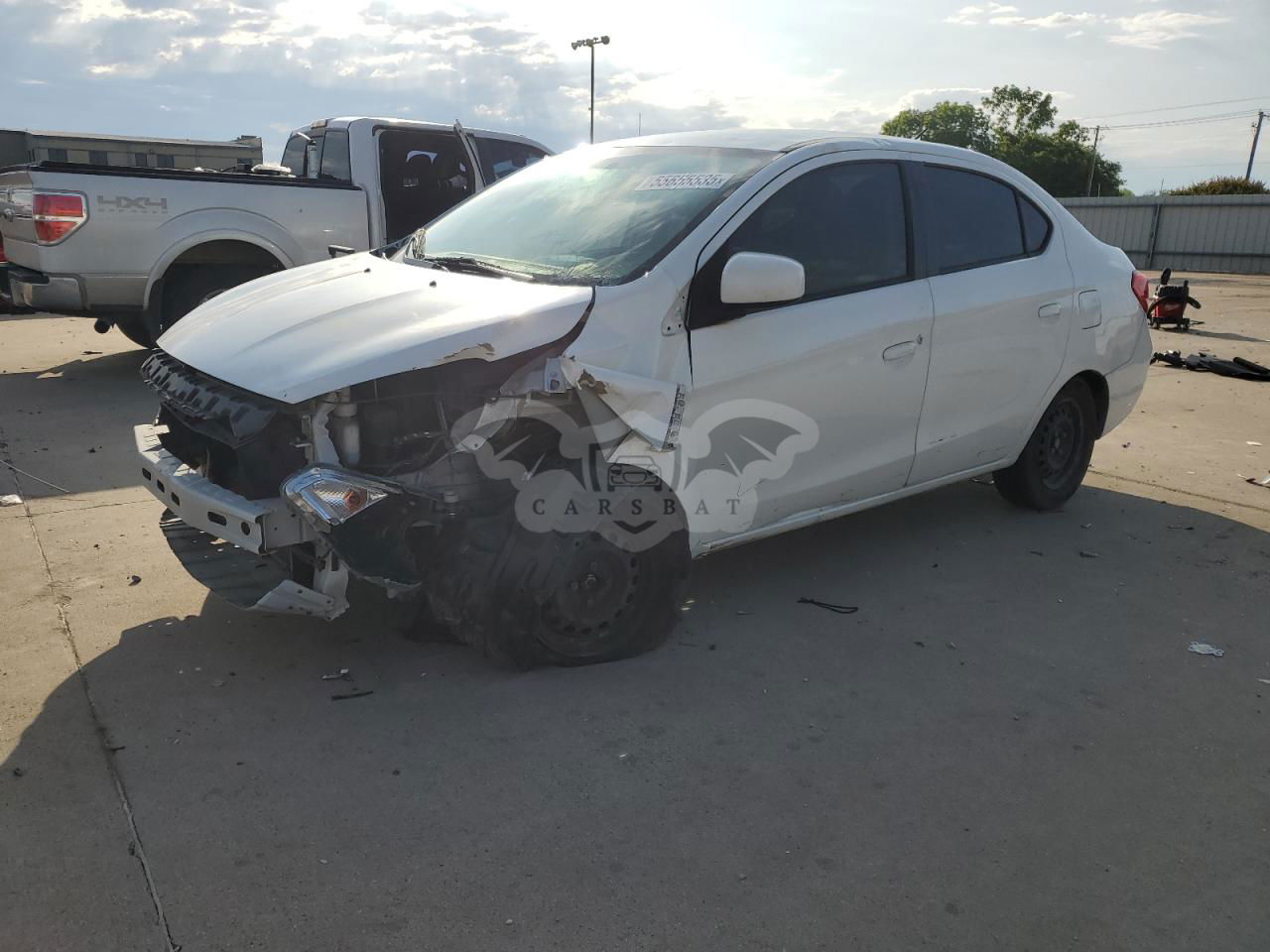 Mitsubishi Mirage G4 ES 1.2L  3 2017