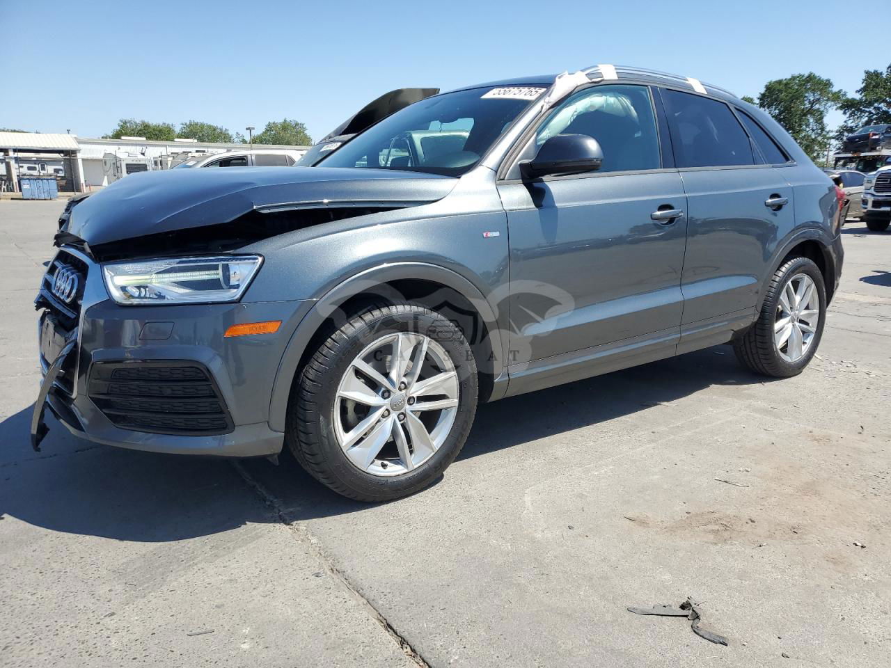 Audi Q3 PREMIUM 2.0L  4 2018
