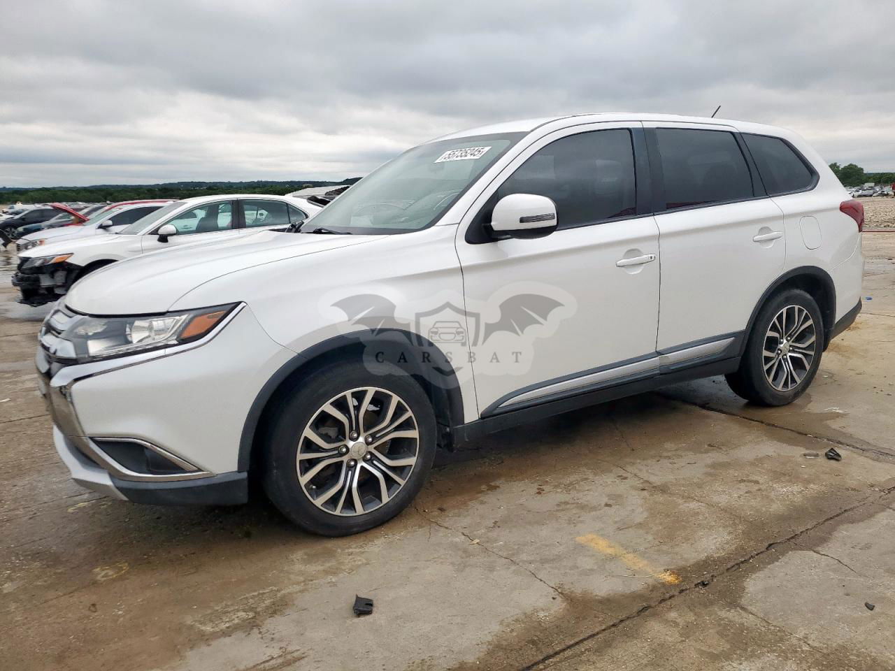 Mitsubishi Outlander SE 2.4L  4 2016