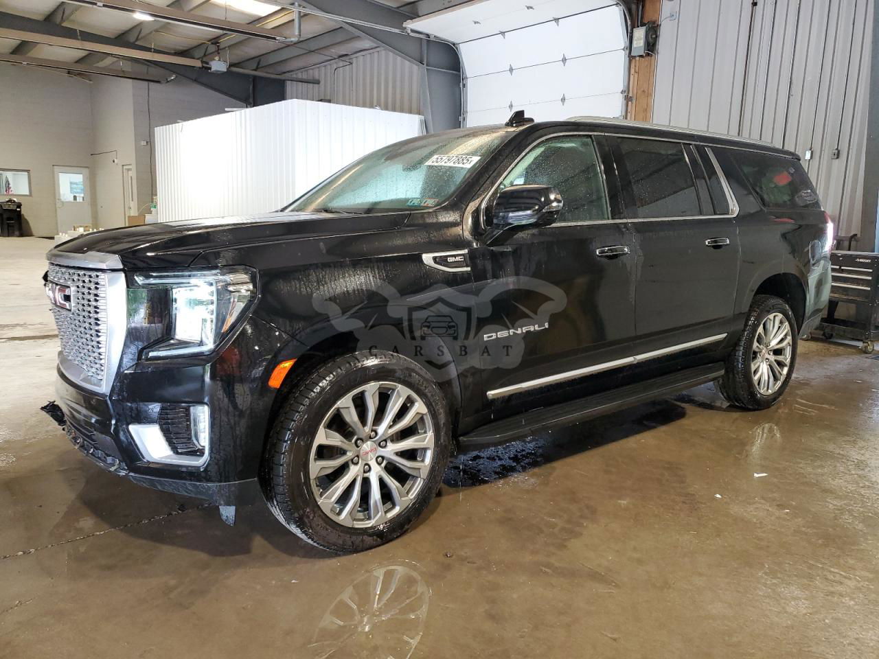 GMC Yukon DENALI 6.2L  8 2021