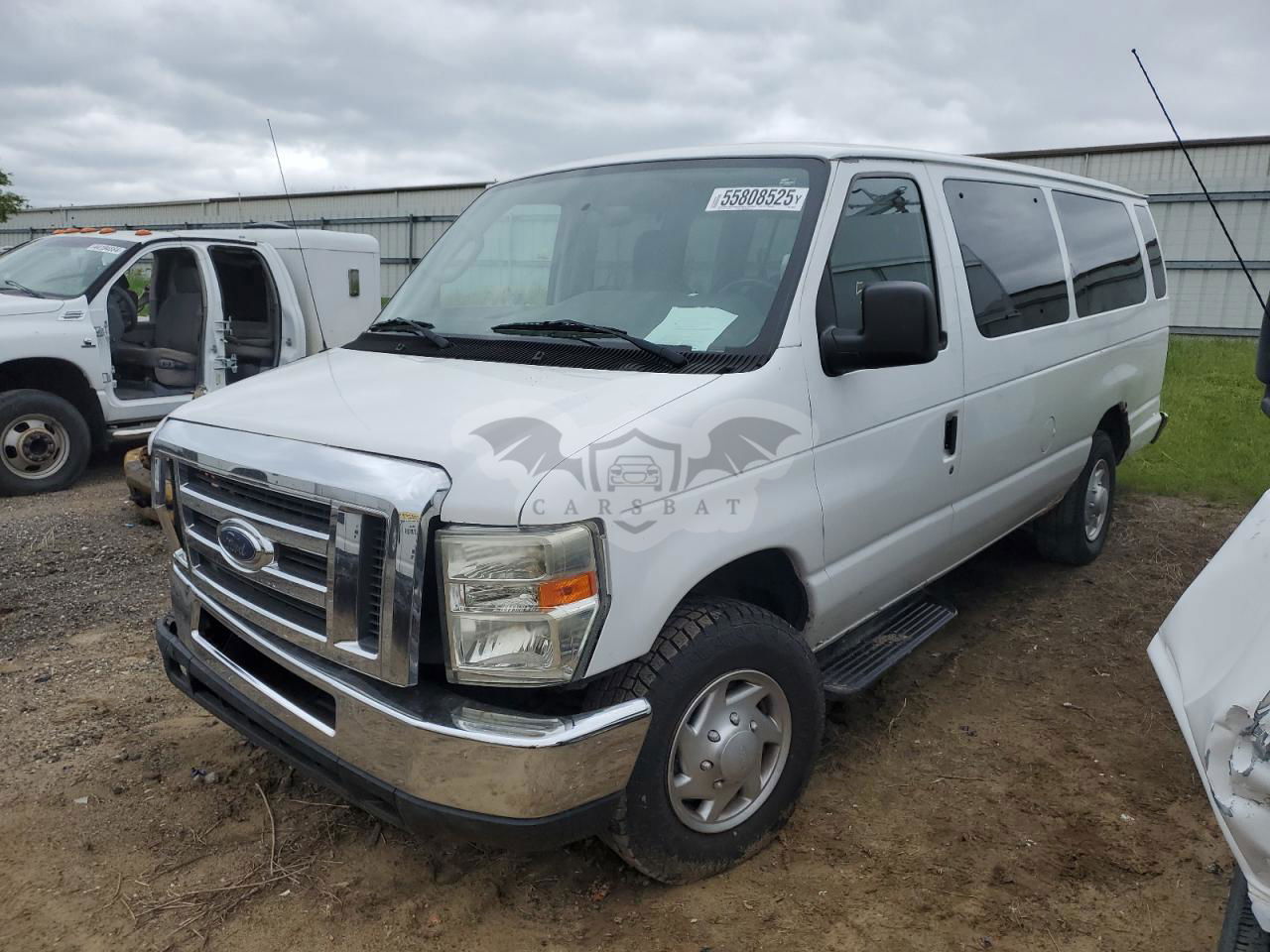 Ford Econoline E350 SUPER DUTY WAGON 5.4L  8 2009