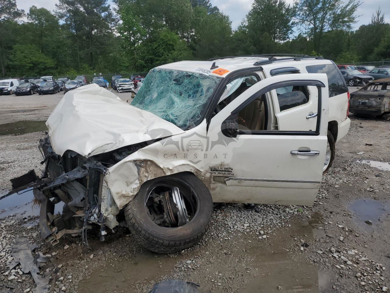 GMC Yukon SLT 5.3L  8 2013