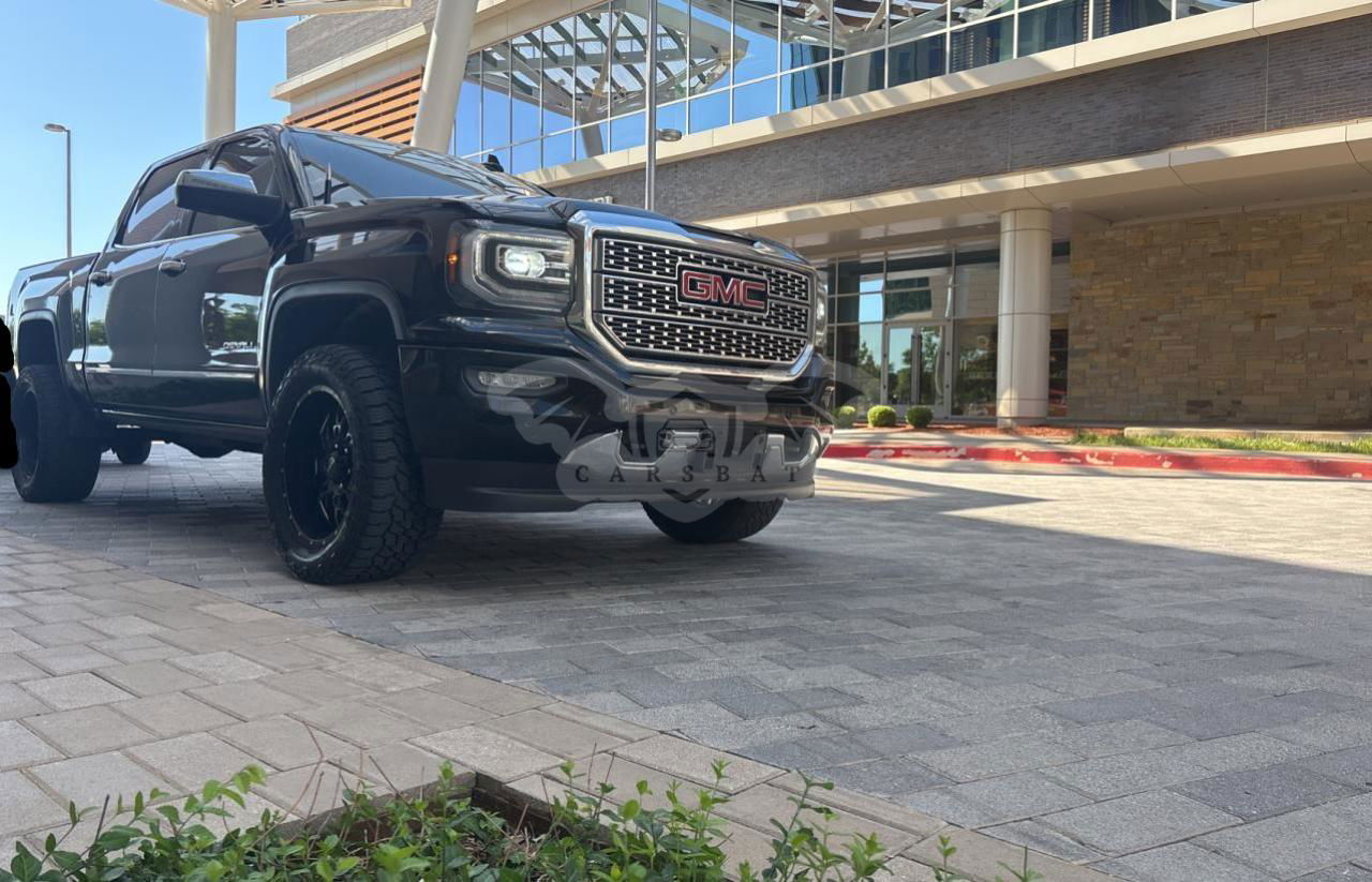 GMC Sierra K1500 DENALI 6.2L  8 2017