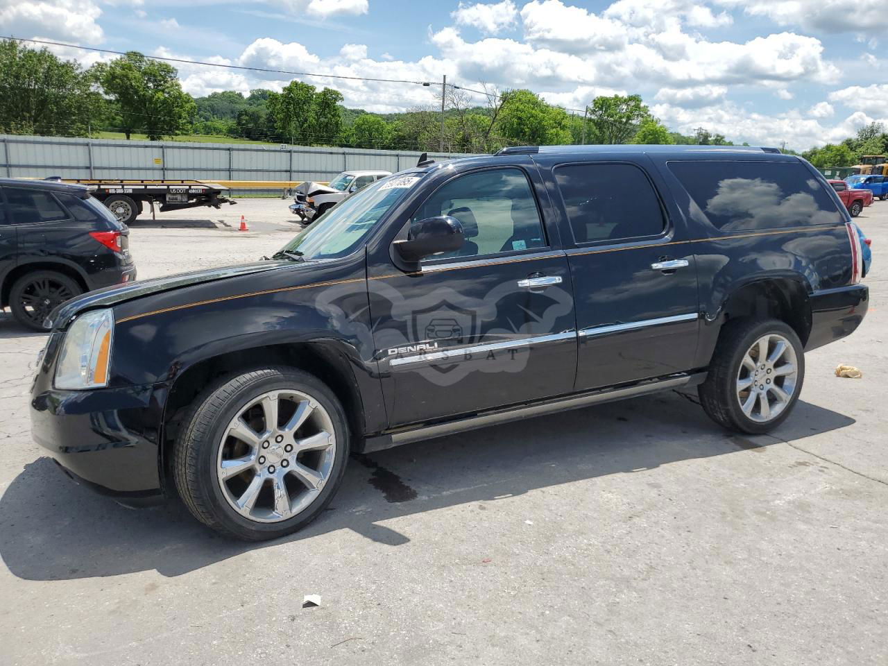 GMC Yukon DENALI 6.2L  8 2014