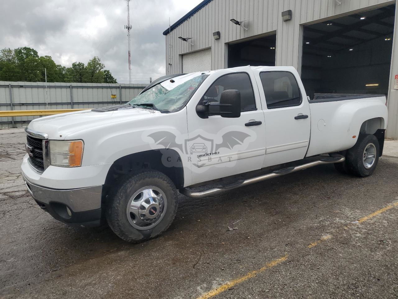 GMC Sierra C3500 SLE 6.6L  8 2011