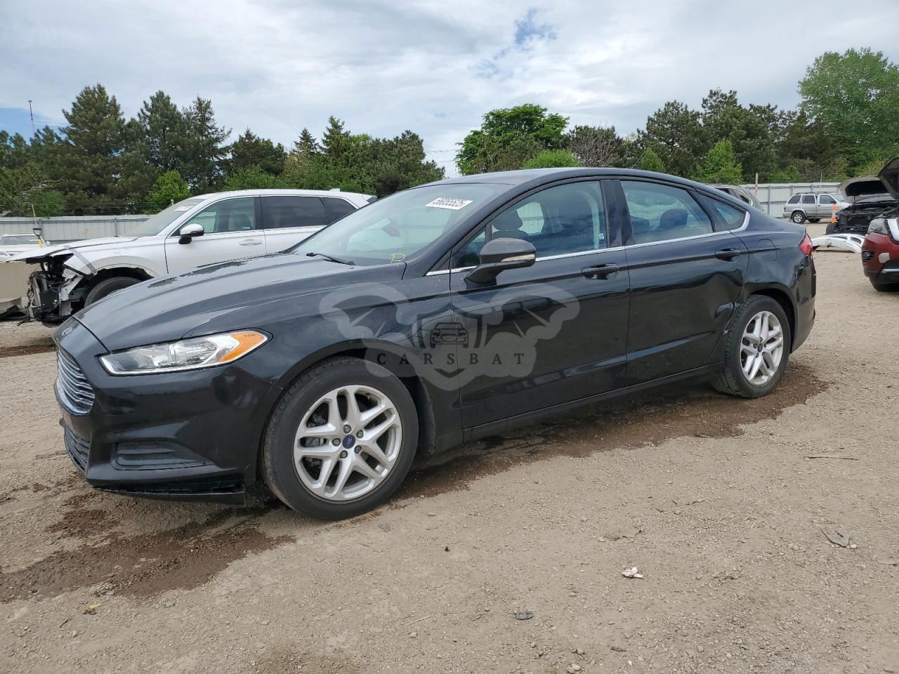 Ford Fusion SE 2.5L  4 2015
