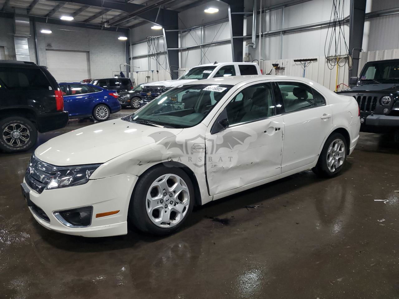Ford Fusion SE 2.5L  4 2011