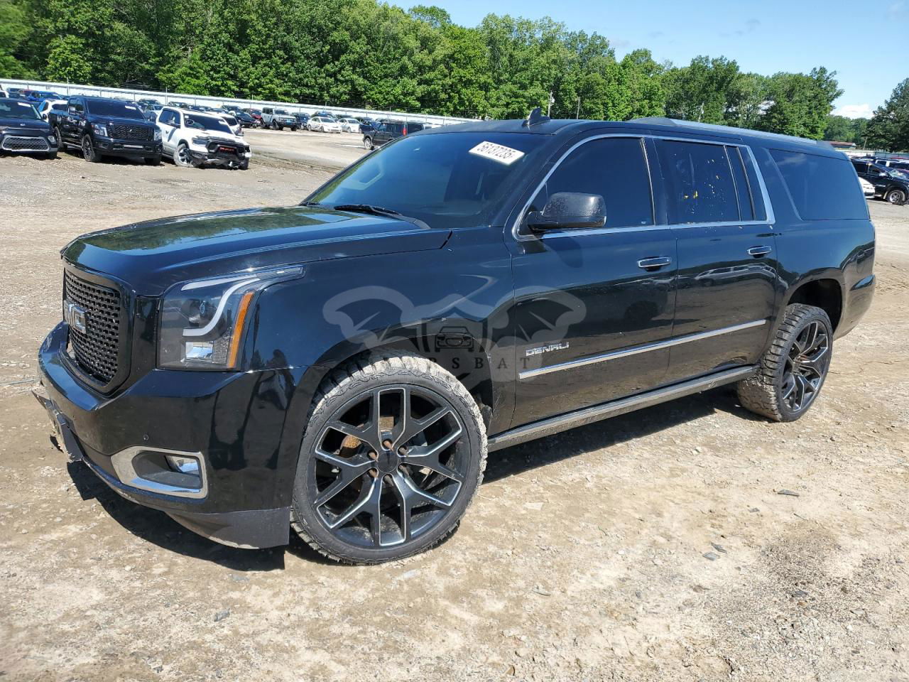 GMC Yukon DENALI 6.2L  8 2015