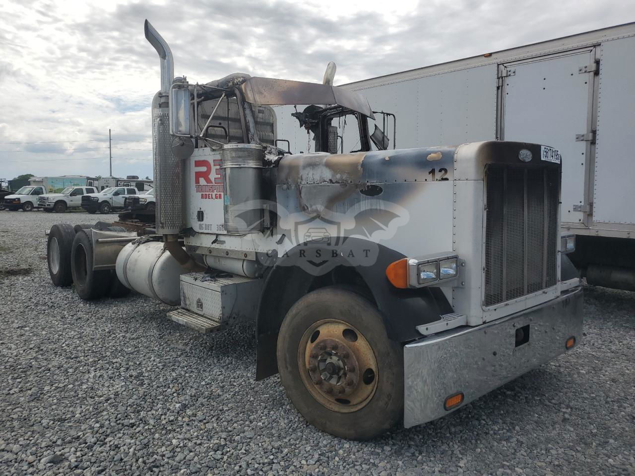 Peterbilt 379 6 2001
