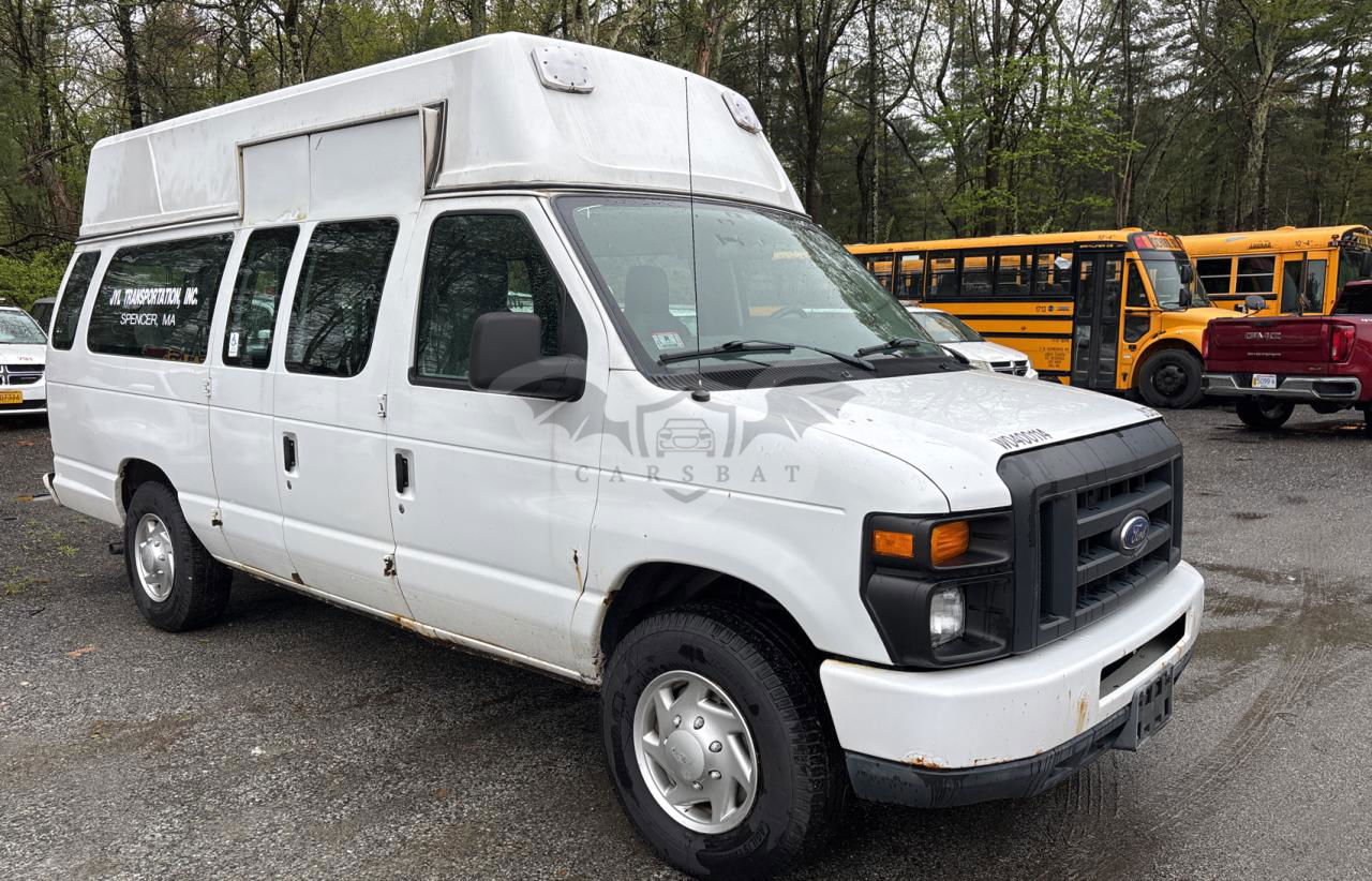 Ford Econoline E250 VAN 4.6L  8 2014