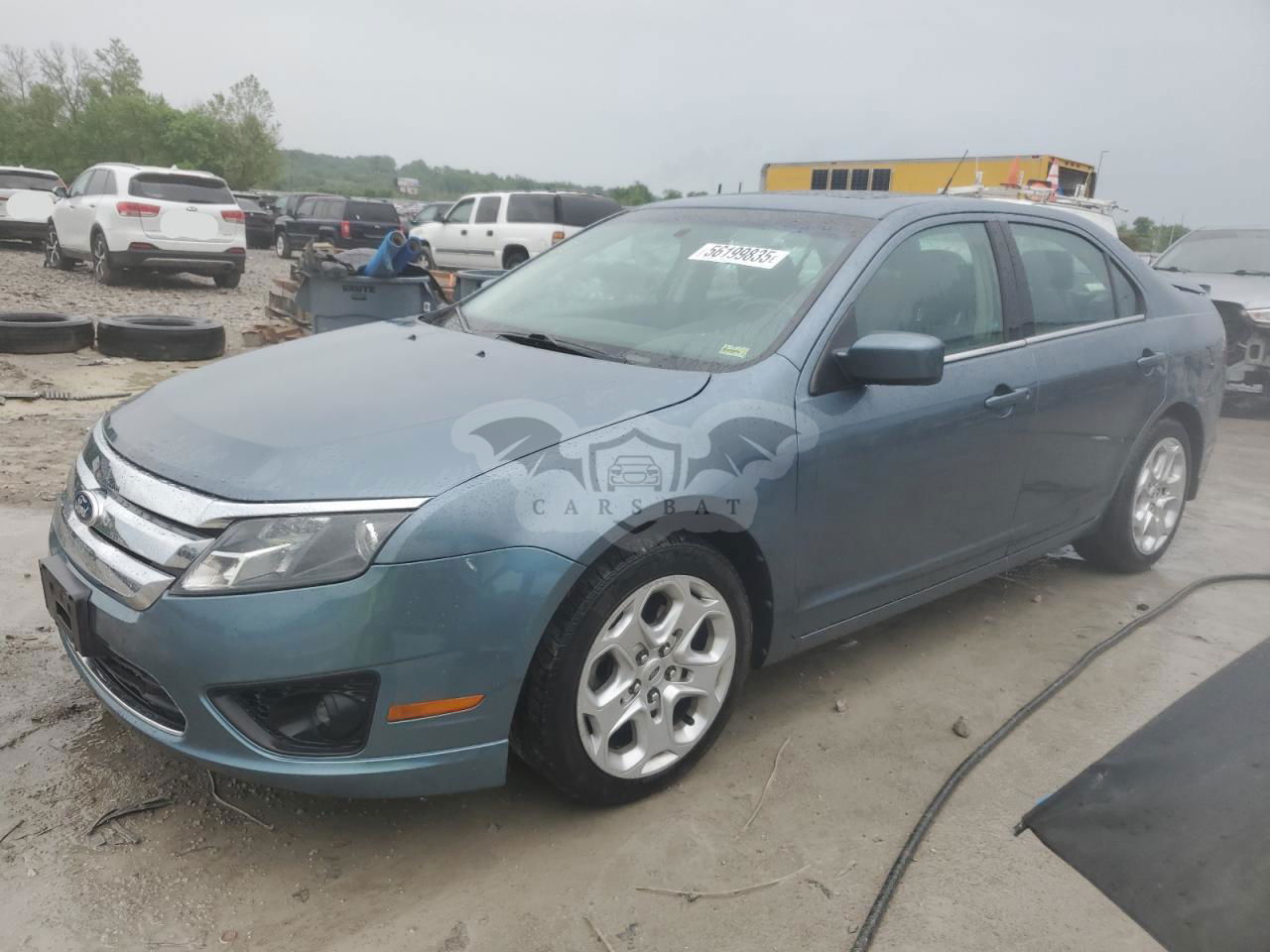 Ford Fusion SE 2.5L  4 2011