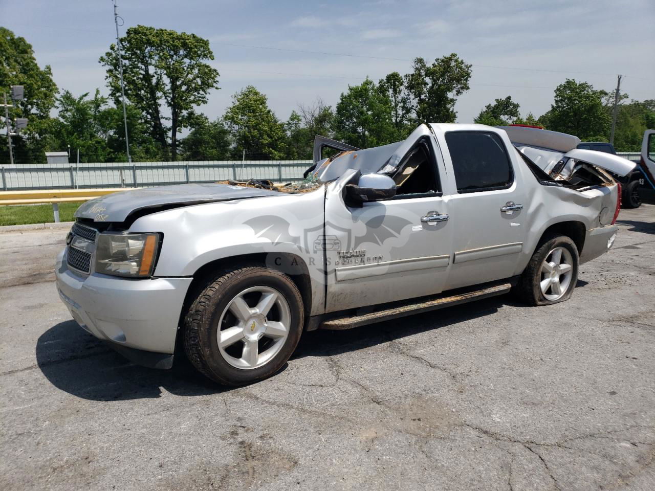 Chevrolet Suburban C1500 LS 5.3L  8 2010