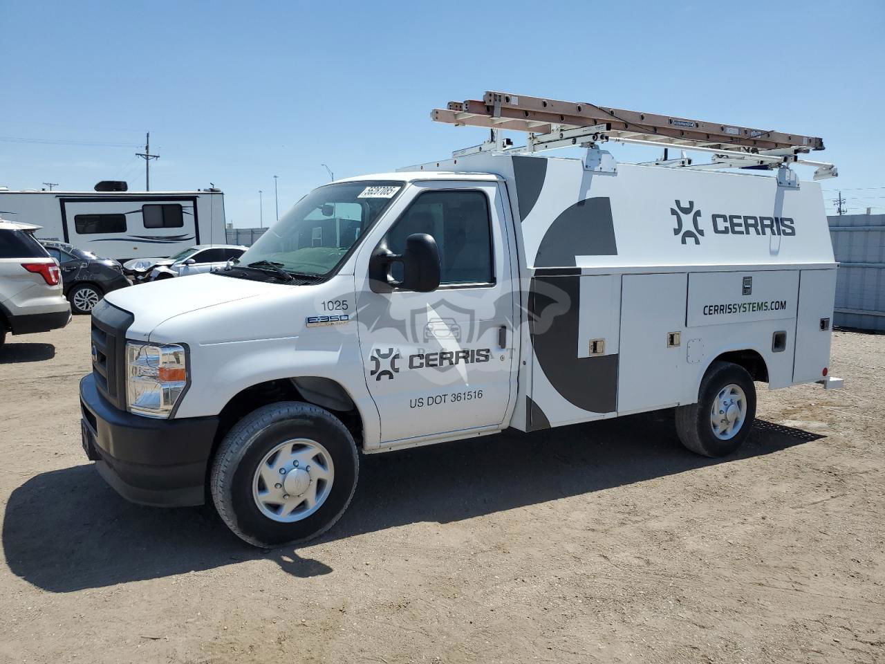 Ford Econoline E350 SUPER DUTY CUTAWAY VAN 7.3L  8 2022