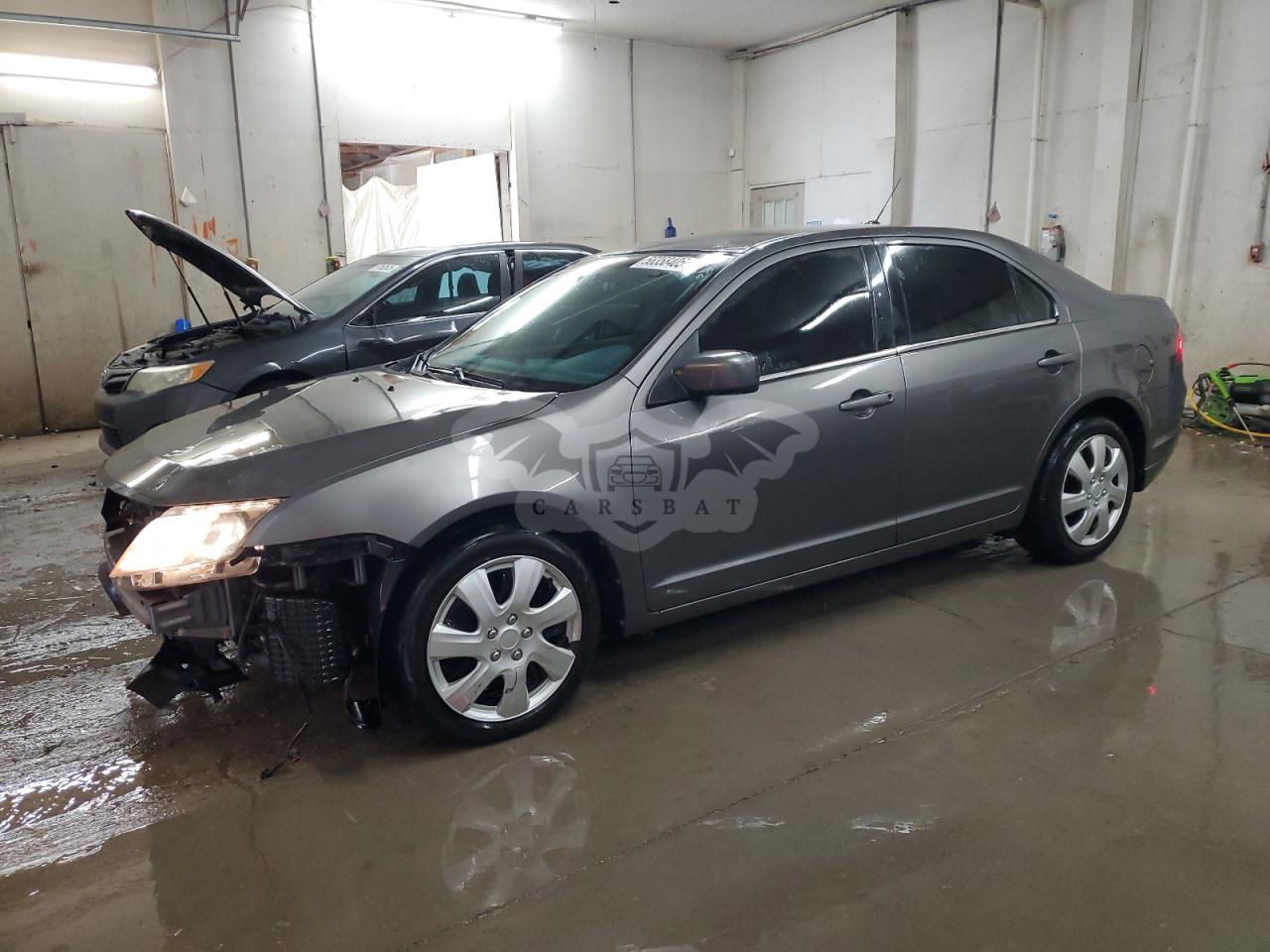 Ford Fusion SE 2.5L  4 2011