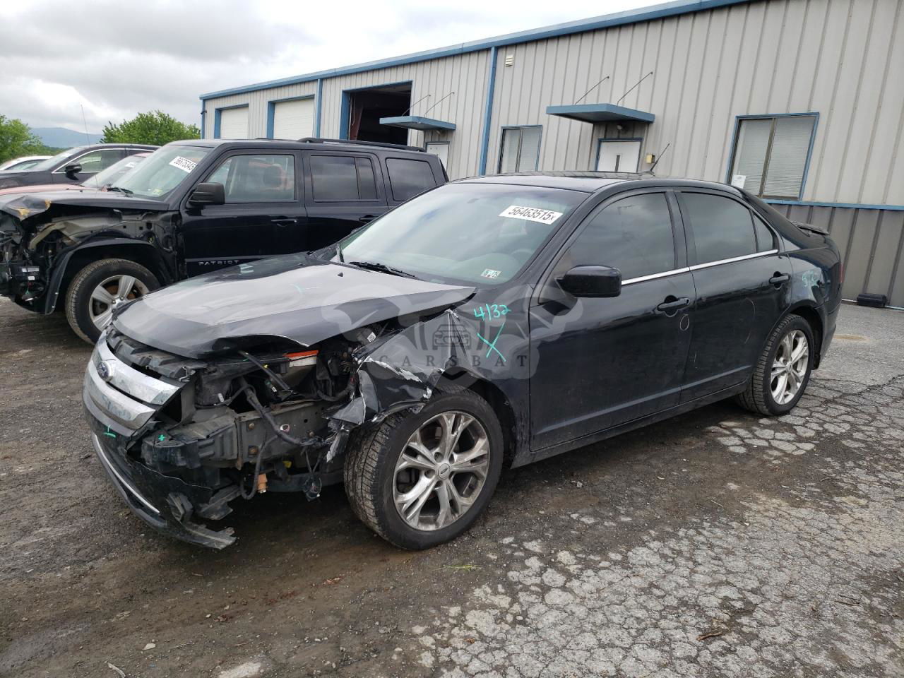 Ford Fusion SE 2.5L  4 2012