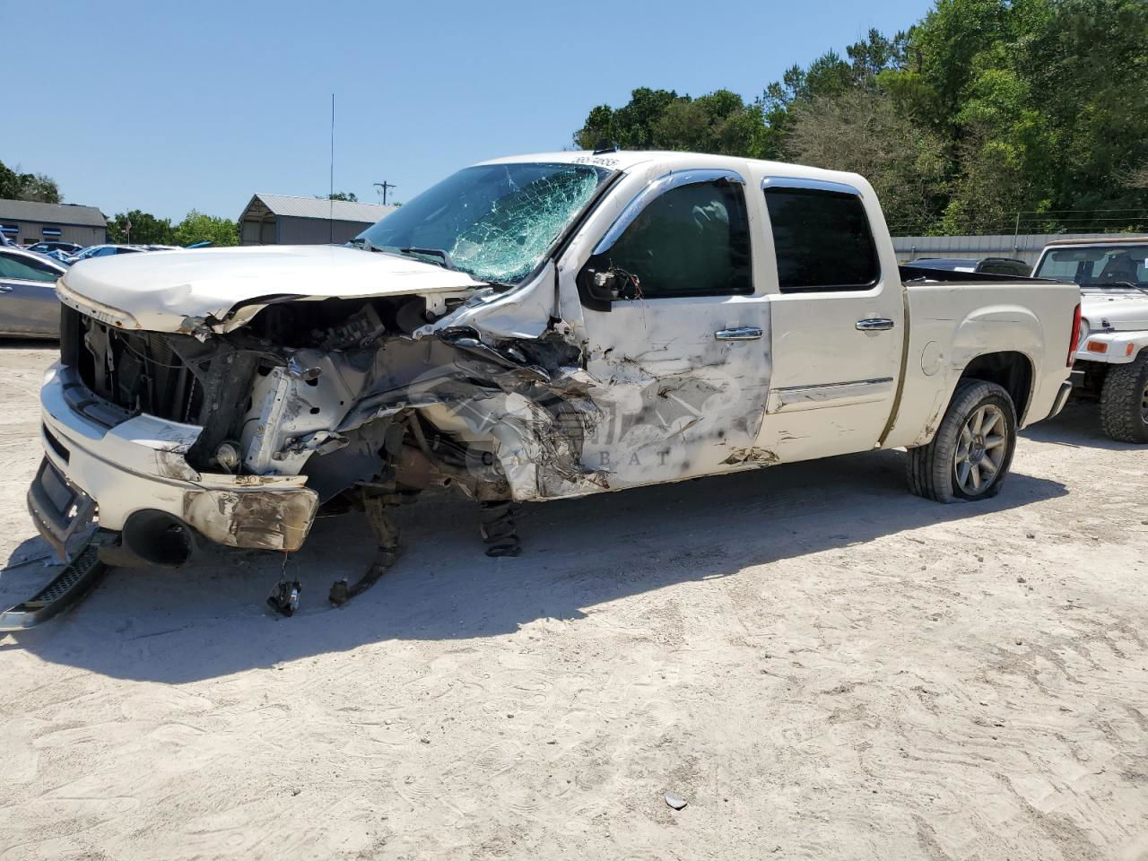 GMC Sierra C1500 DENALI 6.2L  8 2012
