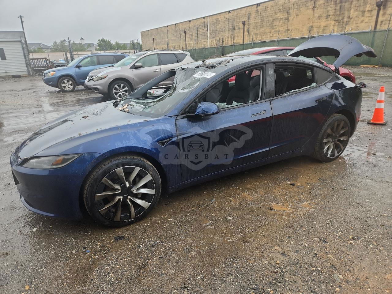 Tesla Model 3 2024